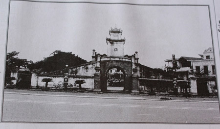 Thời kỳ đó, trên tuyến đường này tập trung nhiều cơ quan công sở lớn của tỉnh, có cả khu vui chơi và rạp chiếu bóng