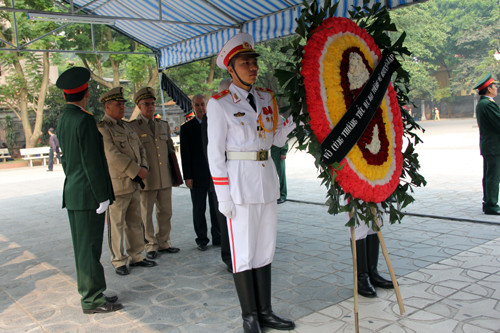 Đoàn ngoại giao Algeria.