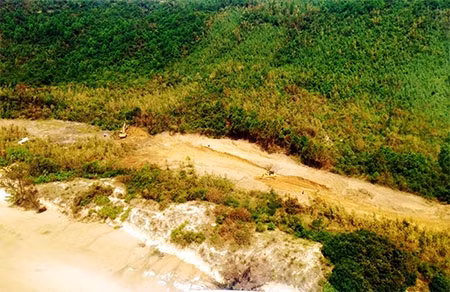 Khu vực an táng nhìn từ trên cao (Ảnh chụp từ máy bay trực thăng).