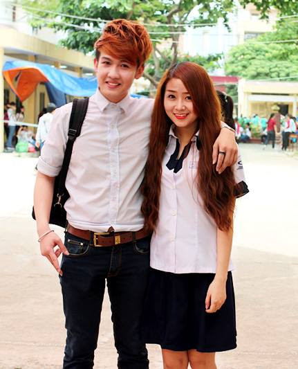 Thời gian gần đây, Tuấn Kuppj được rất nhiều bạn trẻ biết đến khi là gương mặt nổi bật trong bộ phim “Phim cấp ba” nói về những học sinh THPT tươi trẻ, tinh nghịch và những câu chuyện dí dỏm của tuổi học trò.