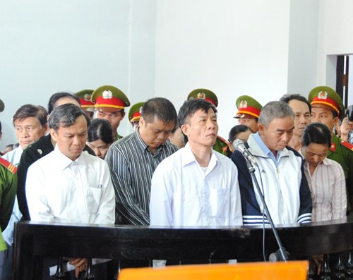 Các bị cáo trong vụ án đại tham nhũng