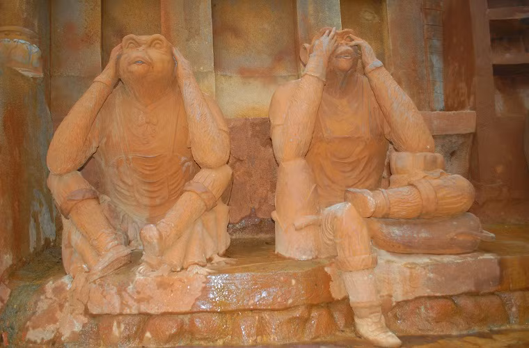  Trịnh Bá Dũng đã bỏ ra hơn 200 tỷ đồng để thi công đường hầm đặc biệt trong lòng đất này.