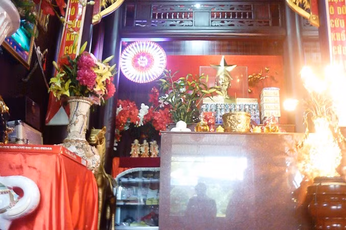 Anh linh của Bác Hồ bị cô Đồng Quyến lợi dụng