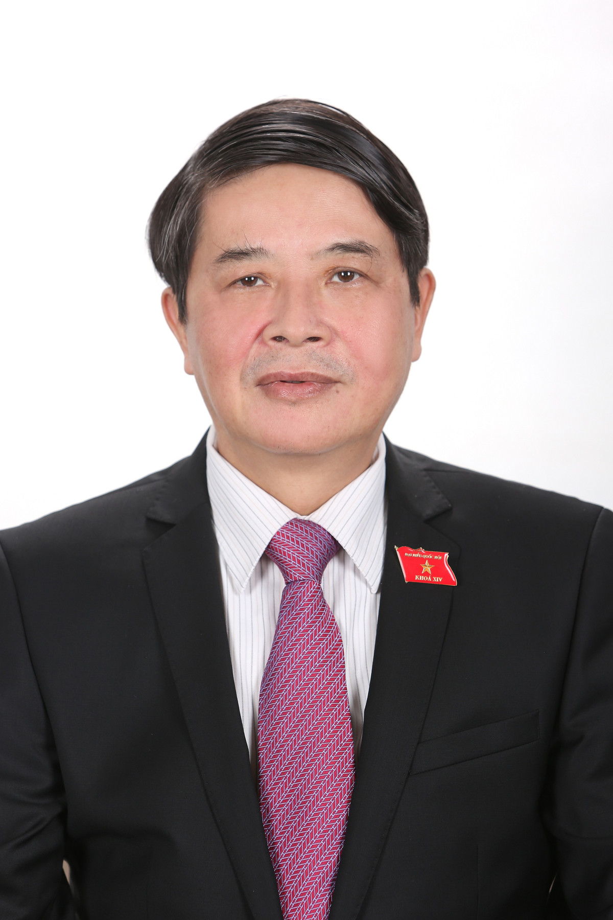 Tieu su Pho Chu tich Quoc hoi Nguyen Duc Hai