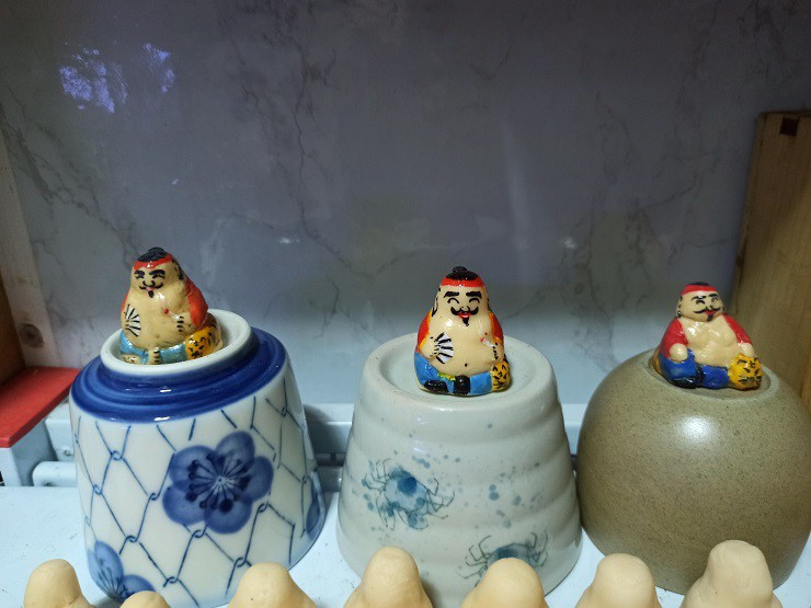 “Nghe nhan” tre 8x va mon do thu cong mini lam tu dat set-Hinh-9