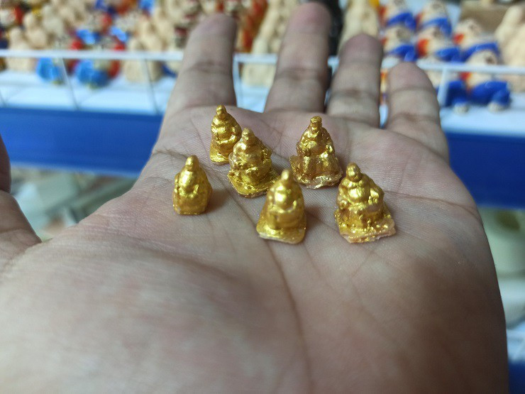 “Nghe nhan” tre 8x va mon do thu cong mini lam tu dat set-Hinh-7