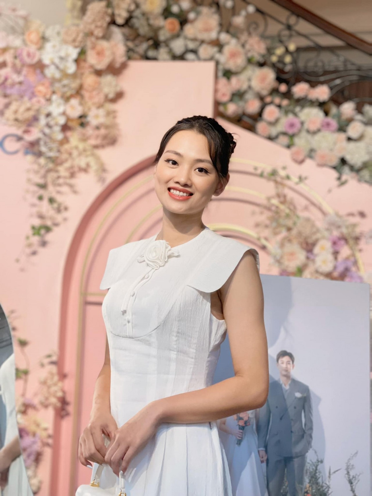 Nhan sac rang ro cua 'ngoc nu' bong chuyen Viet Nam Thu Hoai-Hinh-8