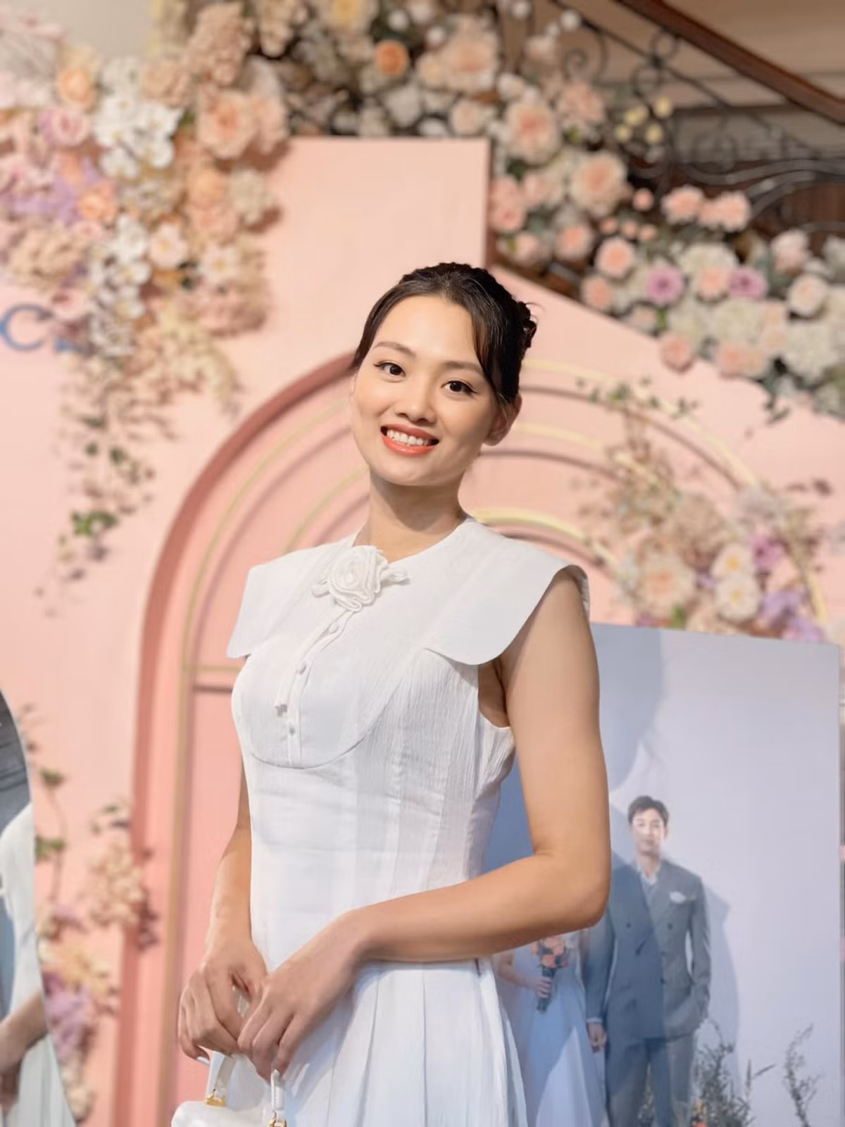 Nhan sac rang ro cua 'ngoc nu' bong chuyen Viet Nam Thu Hoai-Hinh-8