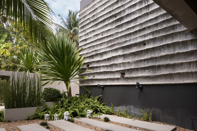 Ngoi nha con gai tang me mang ten “nha dom dom“-Hinh-13