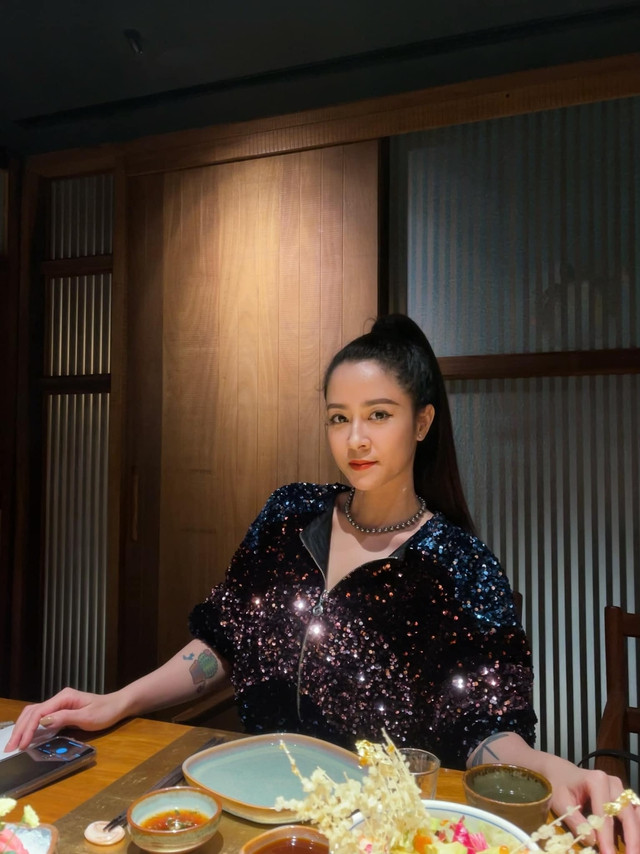 Thùy Dương được xem là người kết hôn sớm nhất lứa diễn viên 8X, cô chia sẻ rằng bản thân chưa bao giờ hối hận vì thất bại trong hôn nhân.