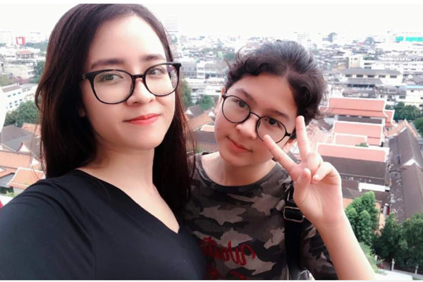 Nữ diễn viên đang sống hạnh phúc cùng cô con gái Coca tên thật là Phạm Gia Linh năm nay vừa bước sang tuổi 15. Theo chia sẻ của mẹ Thùy Dương thì Coca đang học lớp 9 tại một trường cấp 2 ở Hà Nội. Từ nhỏ Coca đã là một cô bé rất cá tính, có chính kiến riêng, tình cảm và rất hiểu chuyện. Thùy Dương thừa nhận, có con gái lớn chẳng khác nào có một cô "em gái". Điều đó mang lại cho cô sự ấm áp tuyệt vời.