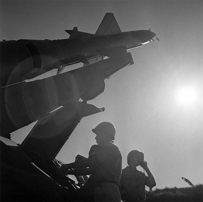 CIA bí mật đánh cắp dữ liệu tên lửa của Liên Xô thế nào? CIA bi mat danh cap du lieu ten lua cua Lien Xo the nao?