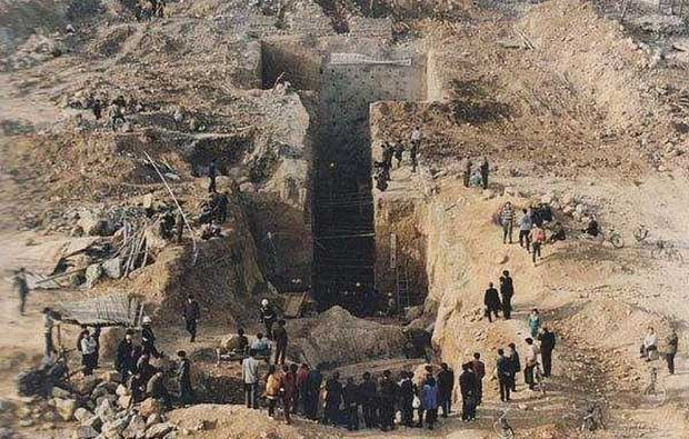 Vi sao lang mo em trai Han Vu De nghin nam khong co moc?-Hinh-2