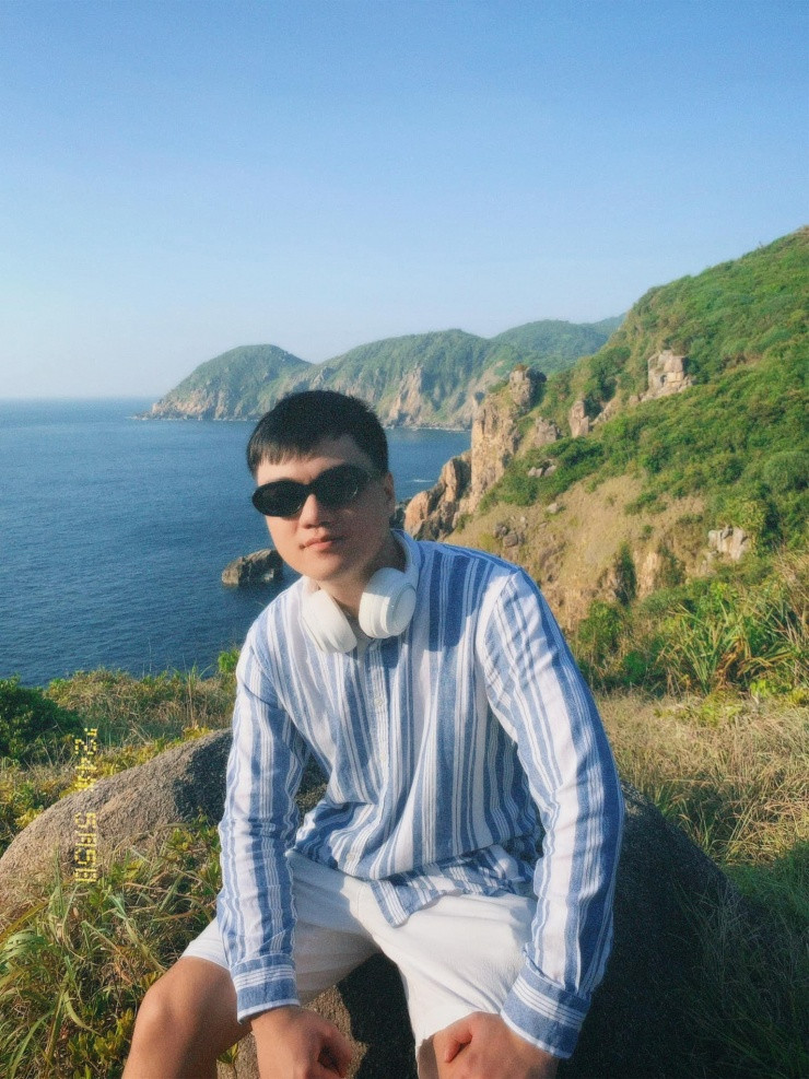 Chon binh yen hoa vang co xanh cho nguoi muon chua lanh tam hon-Hinh-14