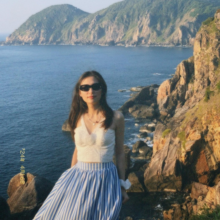 Chon binh yen hoa vang co xanh cho nguoi muon chua lanh tam hon-Hinh-15