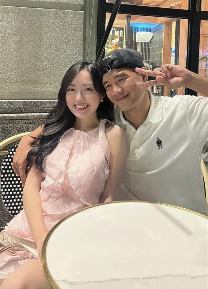 Lo anh di choi cua vo Ha Duc Chin YAHOO 27-Hinh-7