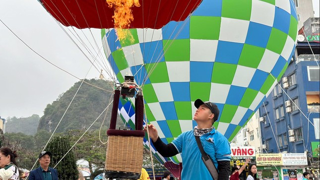 Hao hung voi khinh khi cau ruc ro, ngam dao Cat Ba-Hinh-6