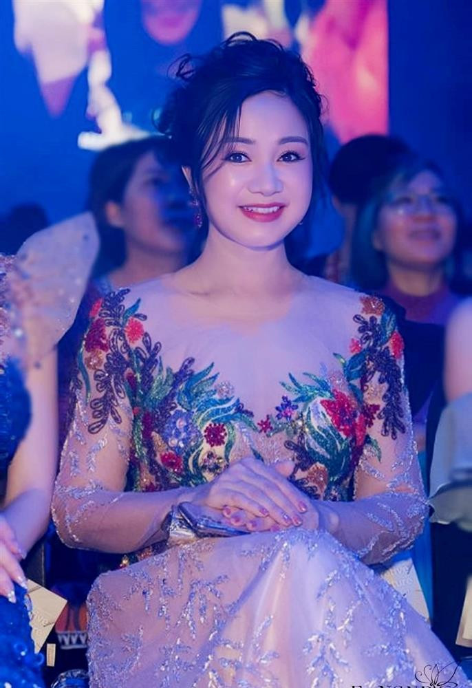 NSND Thu Ha nhan sac bi thoi gian bo quen o tuoi U60-Hinh-14