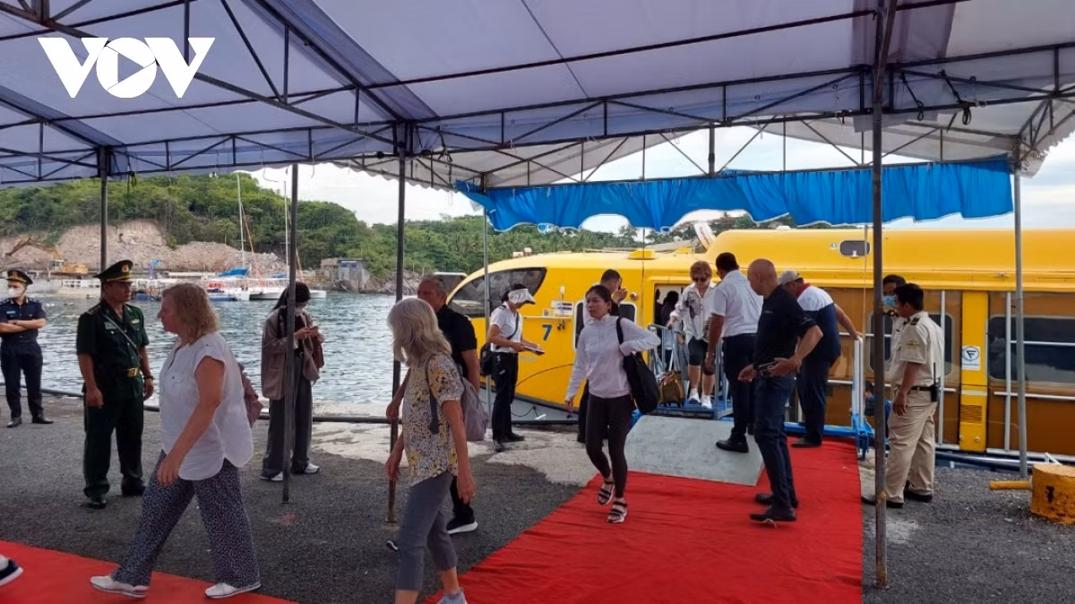 Khanh Hoa tim giai phap thao go kho khan cho du lich tau bien-Hinh-3