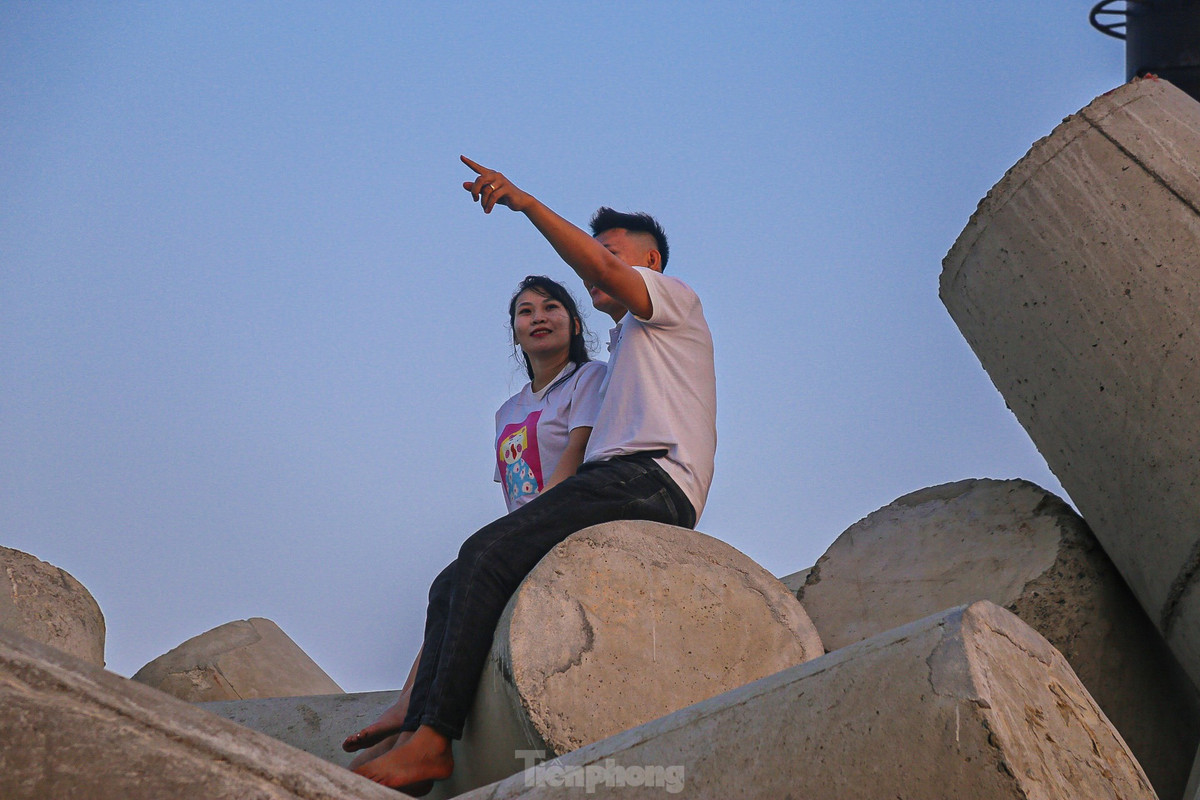 Gioi tre do xo check-in bai reu xanh cuc chill o Quang Ngai-Hinh-12