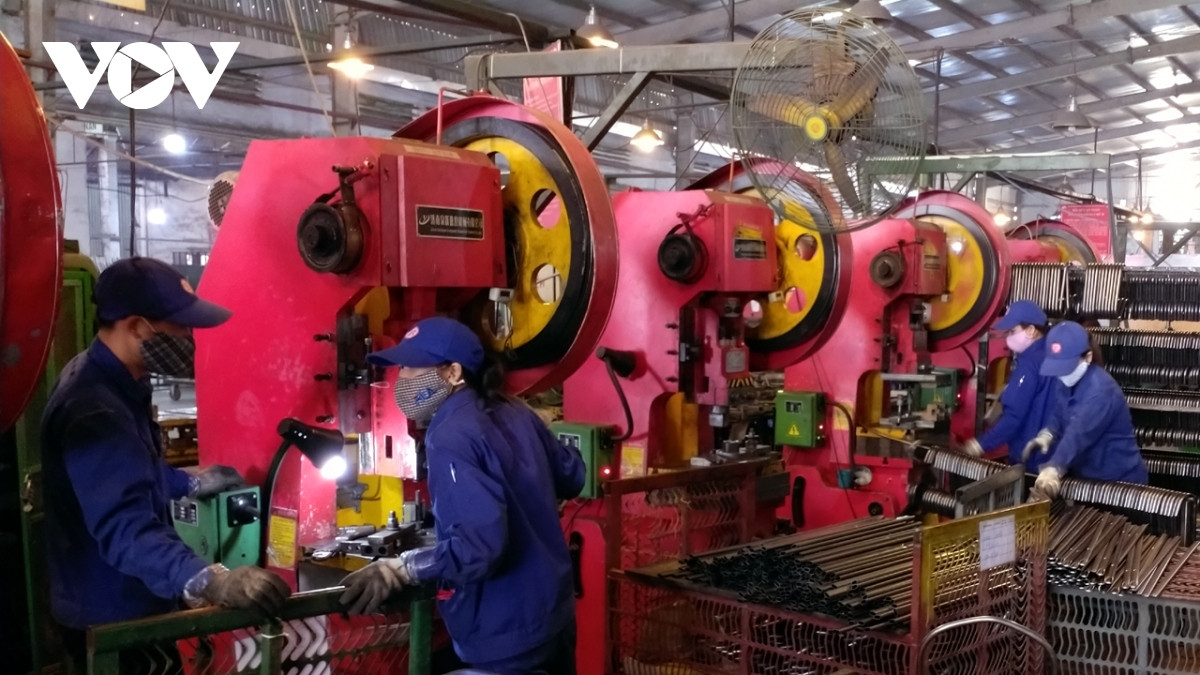 Công nghiệp hỗ trợ vì sao cứ mãi kém cỏi? - Hình 2 Cong nghiep ho tro vi sao cu mai kem coi?-Hinh-2