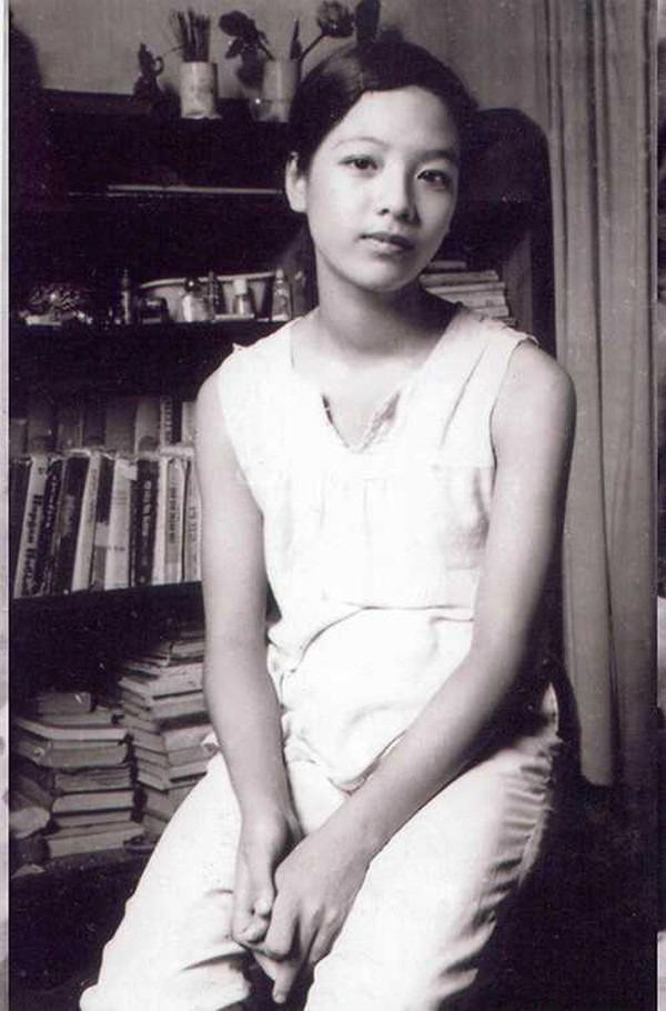 NSUT Chieu Xuan tuoi huu vien man ben chong nhac si tai hoa