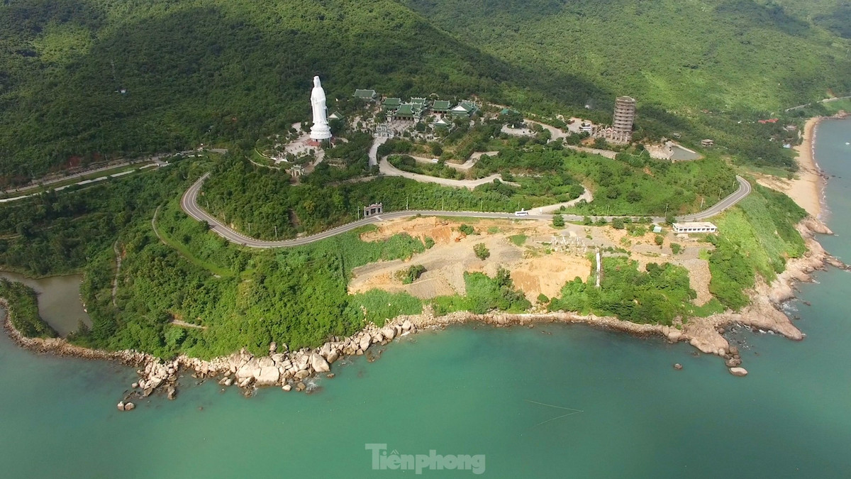 Một góc bán đảo, nơi đây luôn hấp dẫn khách du lịch.