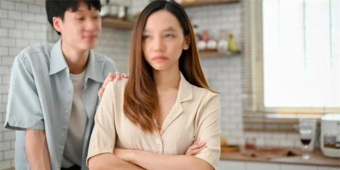 Ve nha sau 1 tuan di cong tac, toi muon bo ve nha ngoai