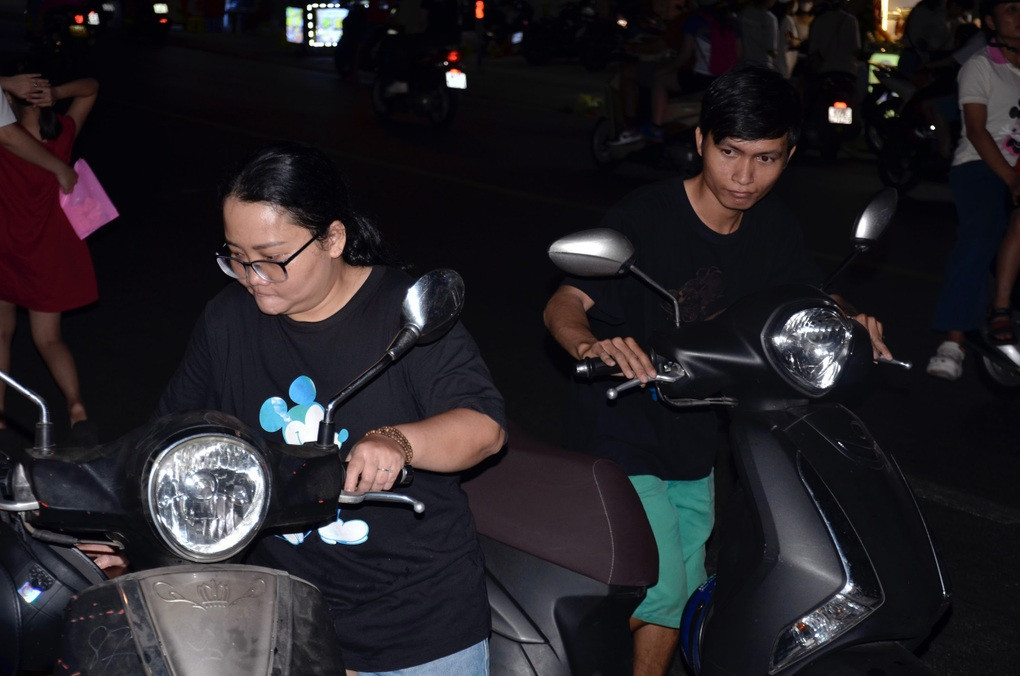 Bo viec luong cao ban mon duong pho kiem tram trieu thang-Hinh-6