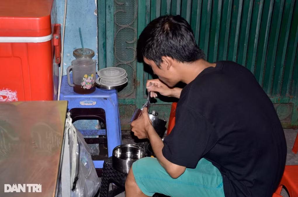 Bo viec luong cao ban mon duong pho kiem tram trieu thang-Hinh-3