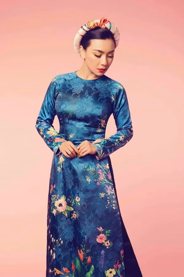 Doi thuc vien man cua nu ca si goi cam trong lang nhac bolero-Hinh-4