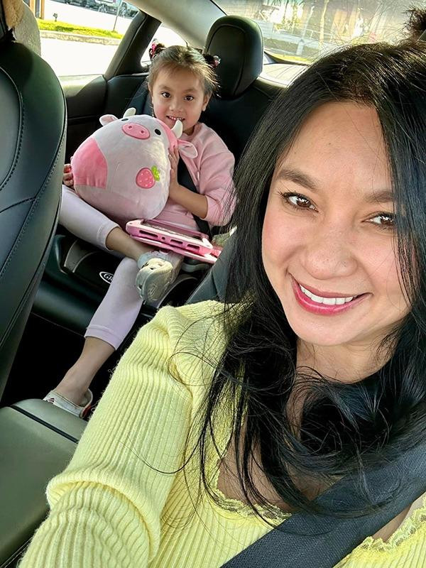 Doi thuc vien man cua nu ca si goi cam trong lang nhac bolero-Hinh-8