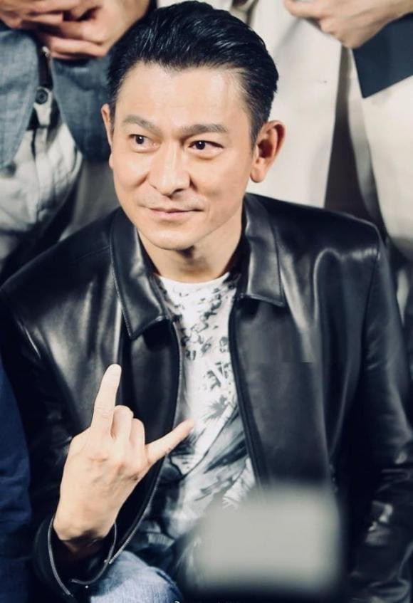 Luu Duc Hoa khoe thuc don cu dan mang chiu khong hoc theo duoc