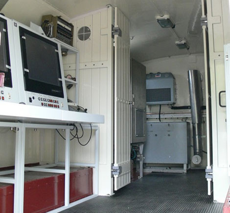 Bên trong radar sau khi nâng cấp.