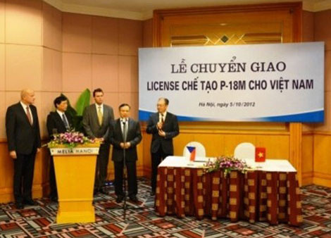 Lễ ký chuyển giao công nghệ nâng cấp, chế tạo P-18M cho Việt Nam. Nguồn: RETIA.