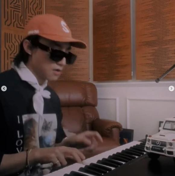 Hải Tú và Sơn Tùng từng bị soi bằng chứng hẹn hò với đối phương. Cụ thể, khi Sơn Tùng đăng tải một đoạn clip ghi lại cảnh đi ăn. Trùng hợp thay, Hải Tú cũng đã đăng tải món ăn hệt như trong đoạn clip được giọng ca gốc Thái Bình đăng tải. Điều này khiến nhiều người cho rằng Hải Tú và Sơn Tùng đã có dịp hẹn hò cùng nhau.