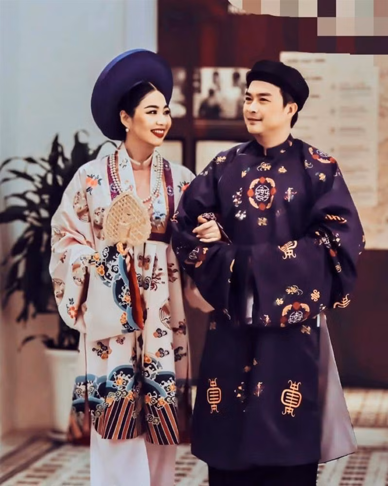 Khi nhắc đến đối phương hay xuất hiện cùng nhau, cả 2 đều không ngại thể hiện sự yêu thương và tự hào về "một nửa" của mình.