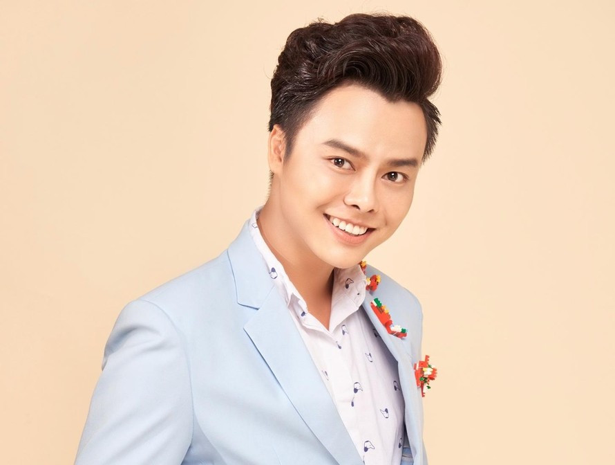 Dieu it biet ve 3 nam nghe si doc than duoc phong tang NSUT-Hinh-3