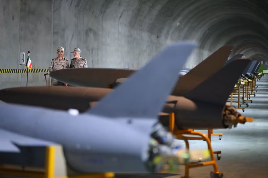 Ngoài những drone chiến đấu còn có những drone do thám.