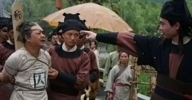 Vì sao Lý Thế Dân mạo hiểm cho 400 tử tù về quê ăn Tết? - Hình 3 Vi sao Ly The Dan mao hiem cho 400 tu tu ve que an Tet?-Hinh-3