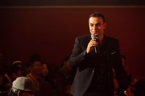 Vo Ha Tram: 'Moi nguoi chi thay khia canh toi bao chong..