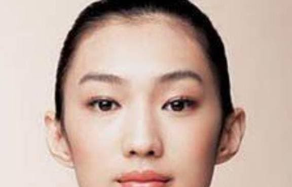 4 tuong mao cua dan ba ngheo, ca doi lam lu vat va-Hinh-3