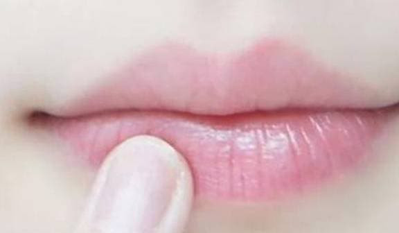 4 tuong mao cua dan ba ngheo, ca doi lam lu vat va-Hinh-2