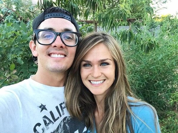 Khu vuon du loai rau qua sach cua cap doi bo pho ve que