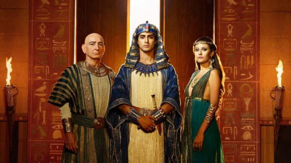 10 minh chung nguoi Ai Cap anh huong den trang diem va lam dep-Hinh-10