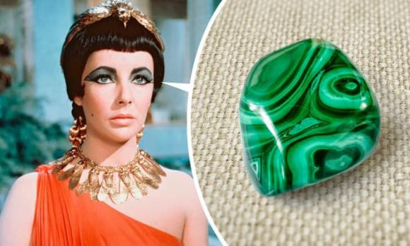 10 minh chung nguoi Ai Cap anh huong den trang diem va lam dep