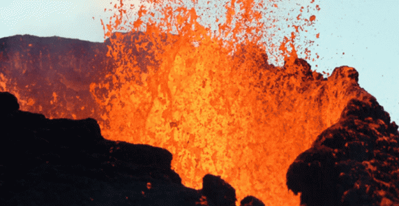 Nui lua tren Trai Dat hoa ra lai khong nam o dat lien-Hinh-5