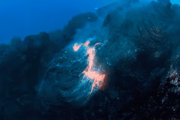 Nui lua tren Trai Dat hoa ra lai khong nam o dat lien-Hinh-2