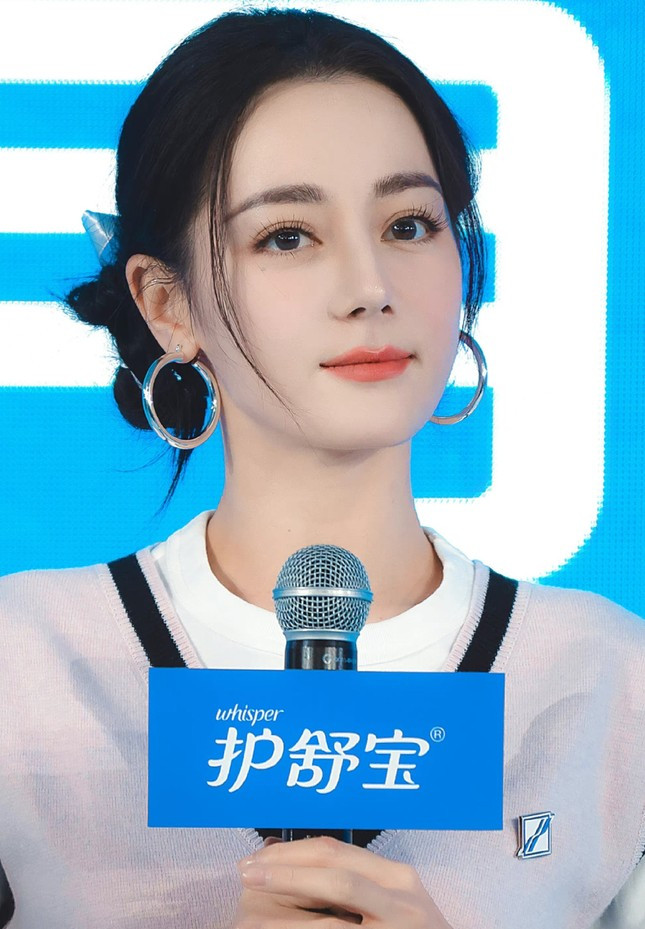 Chien luoc tro lai cua Dich Le Nhiet Ba