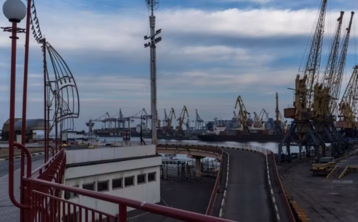 Ukraine khung hoang, chuoi cung ung toan chau Au dieu dung